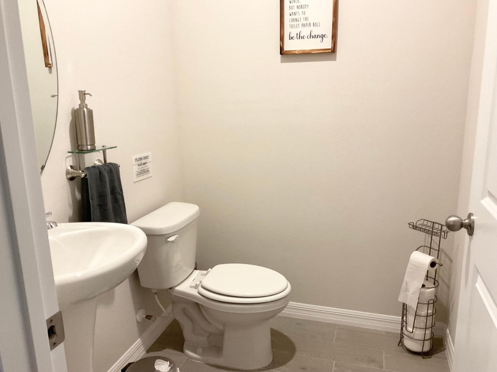 Townhome Vacay In ウェスレイ・チャペル エクステリア 写真