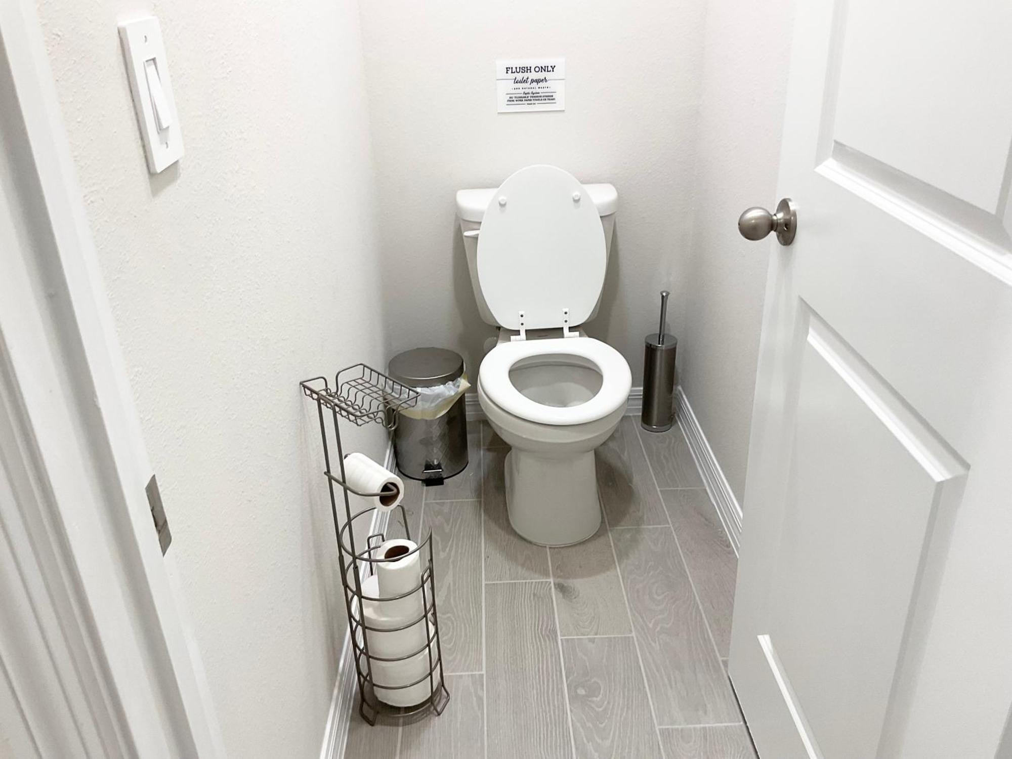 Townhome Vacay In ウェスレイ・チャペル エクステリア 写真
